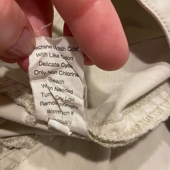 Cabi khaki wide leg pants with 2 front & 2 back pockets- great condition sz 10 - Picture 2 of 7